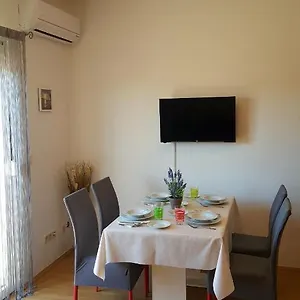 Apartman Mery Stinjan Apartment