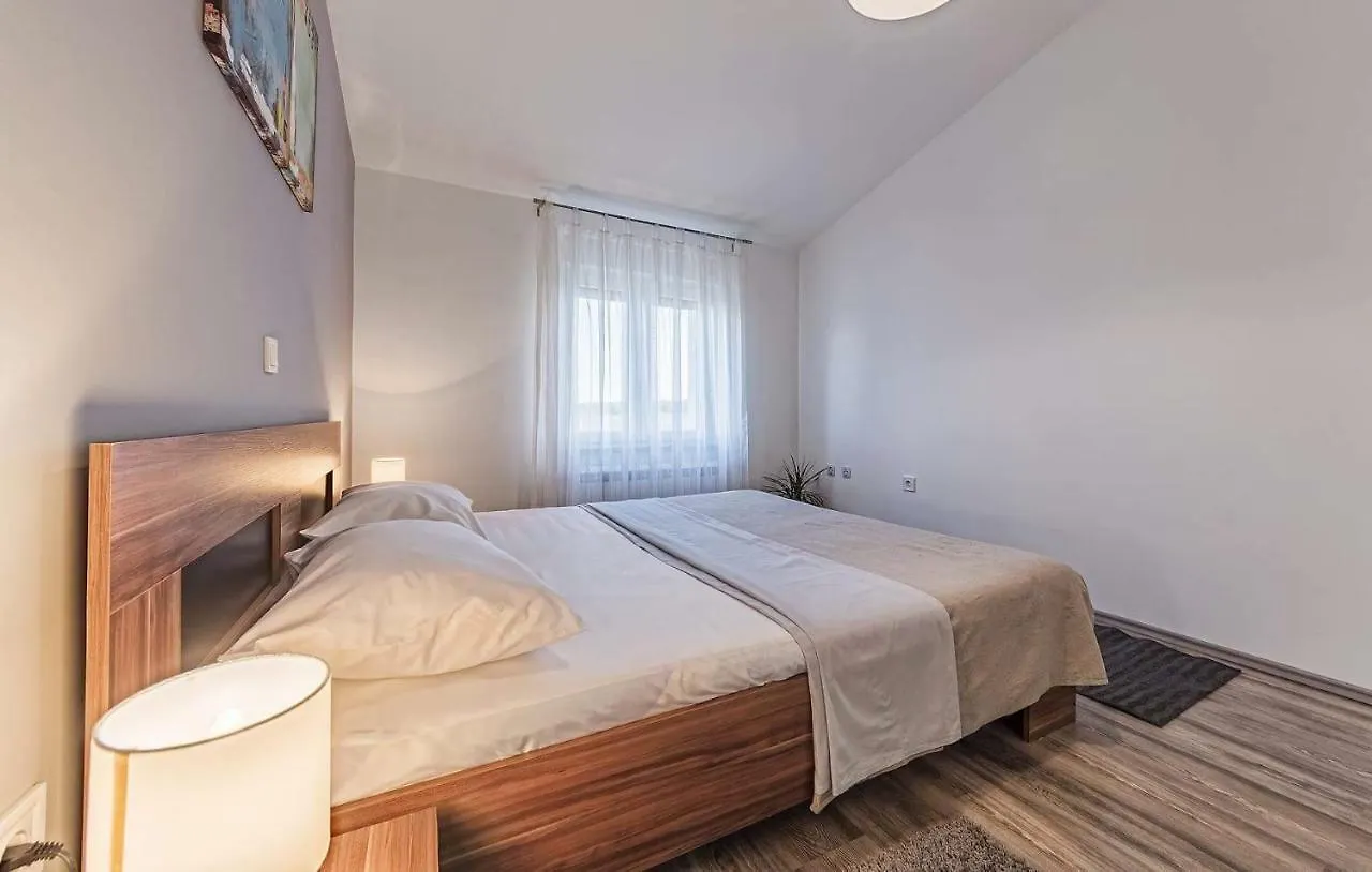 Apartment Lavander 01 Pula